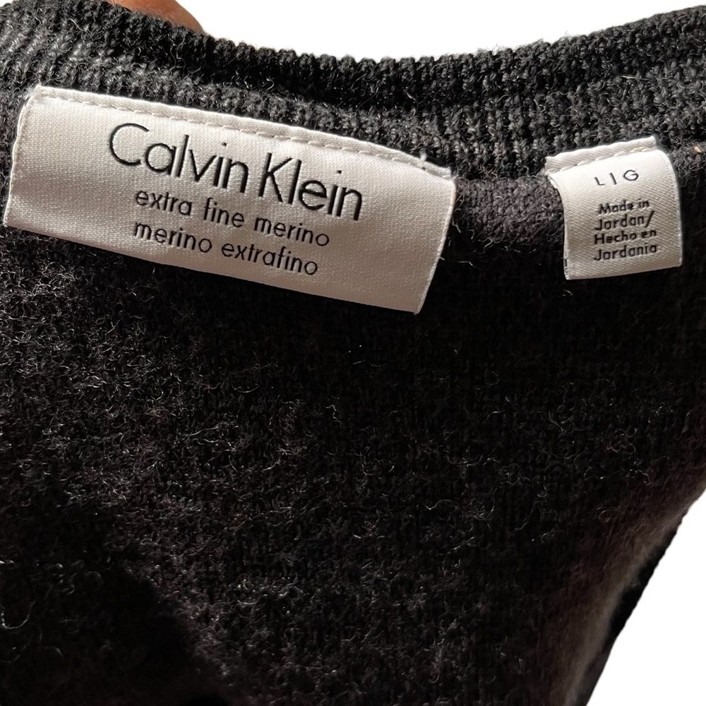 CK Calvin Klein 100% Merino Wool V-neck Black Pullover Sweater‎ Size: L - Picture 5 of 6